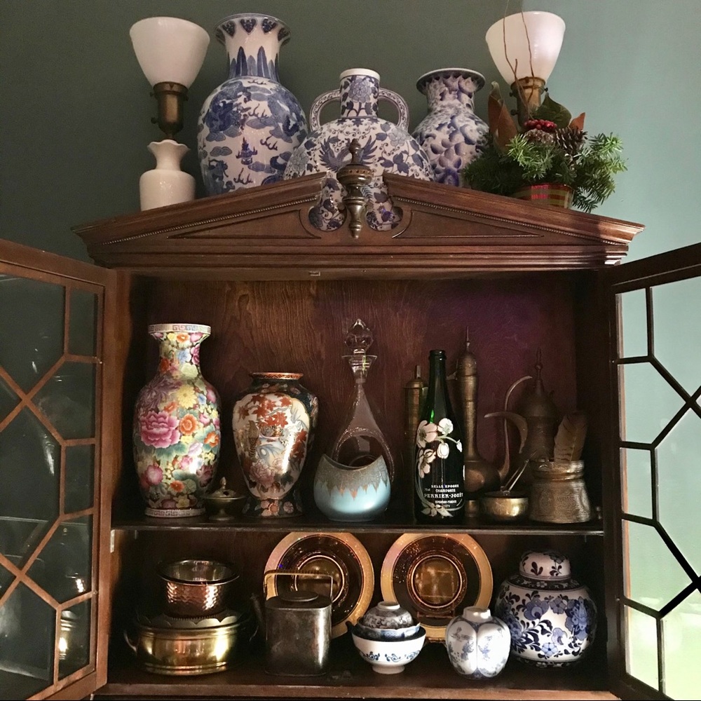 Vignette 2: My Closet—Grandmillennial, Chinoiserie